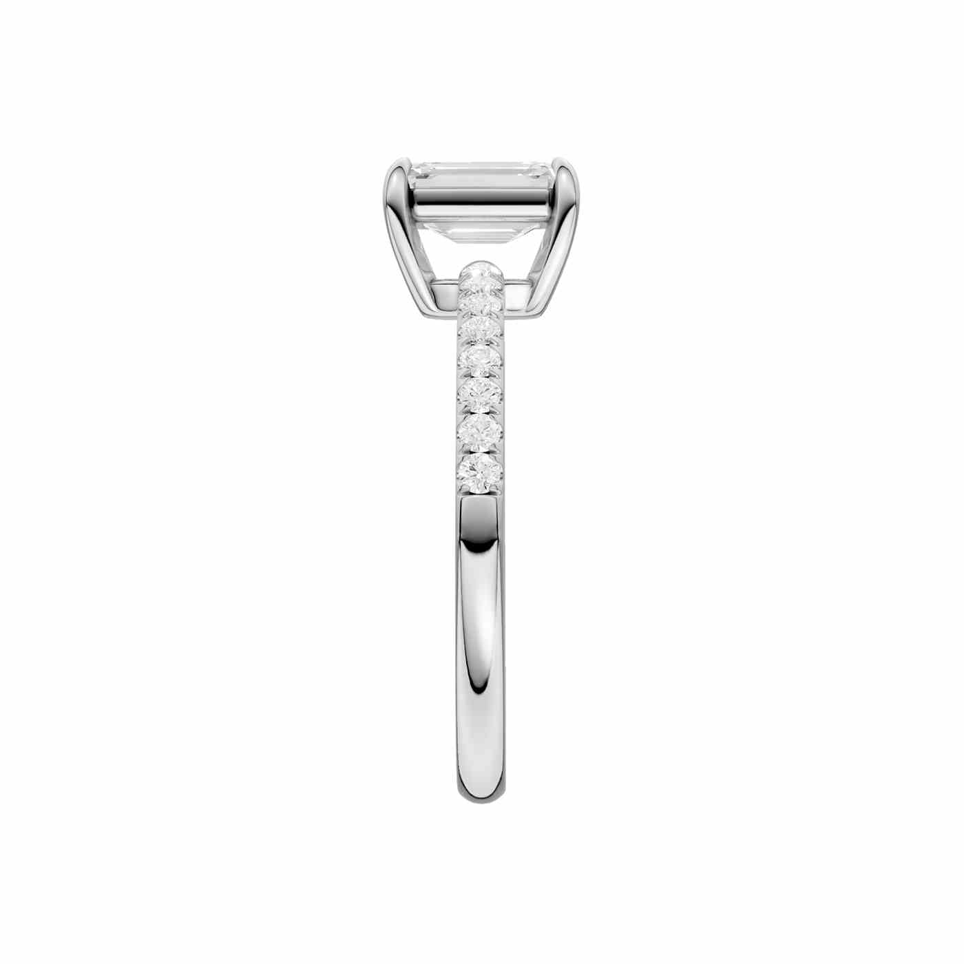 Ravelle Ring | Emerald Cut