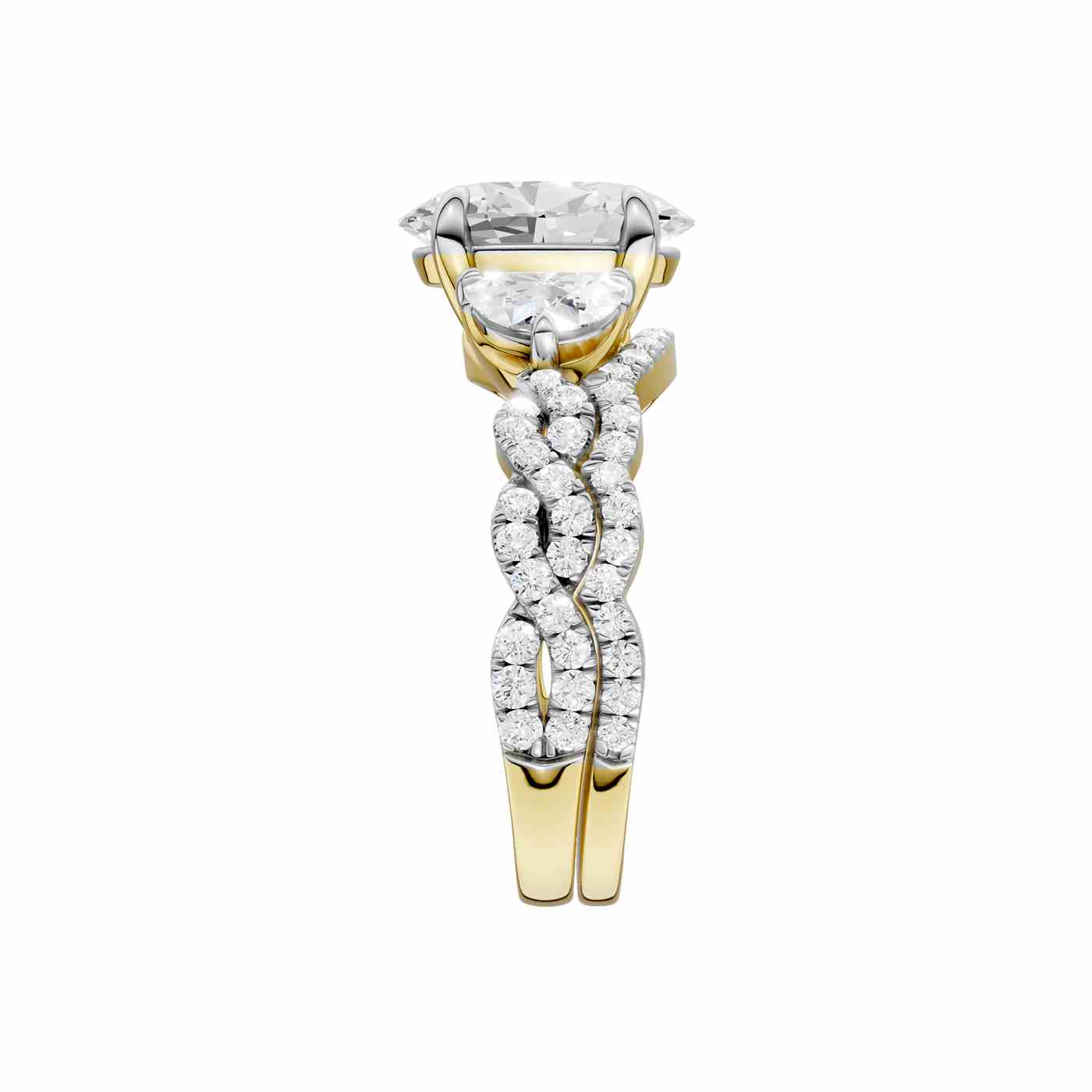 Radiévo Ring | Half Moon Cut