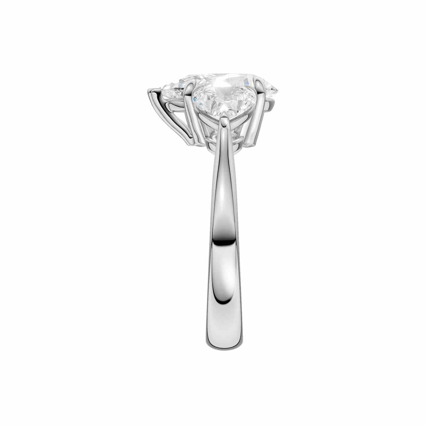 Radiara Ring | Heart Cut