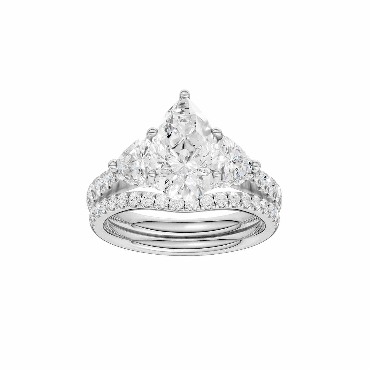 Radiévo Ring | Pear Cut