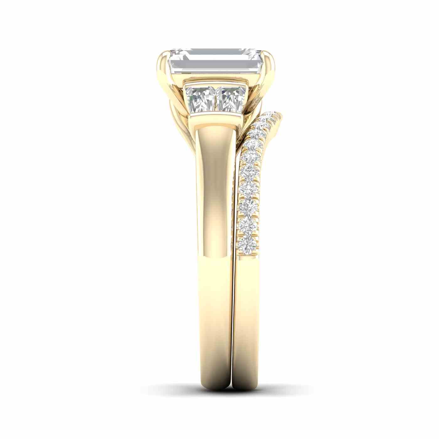 Ravissante Ring | Emerald Cut