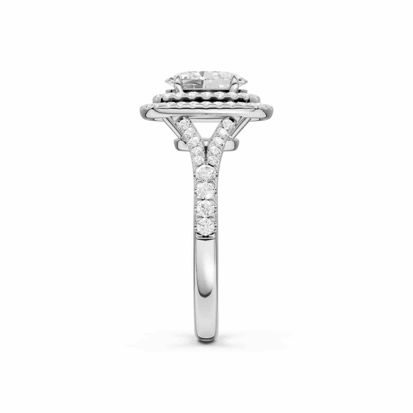 Bravelle Ring