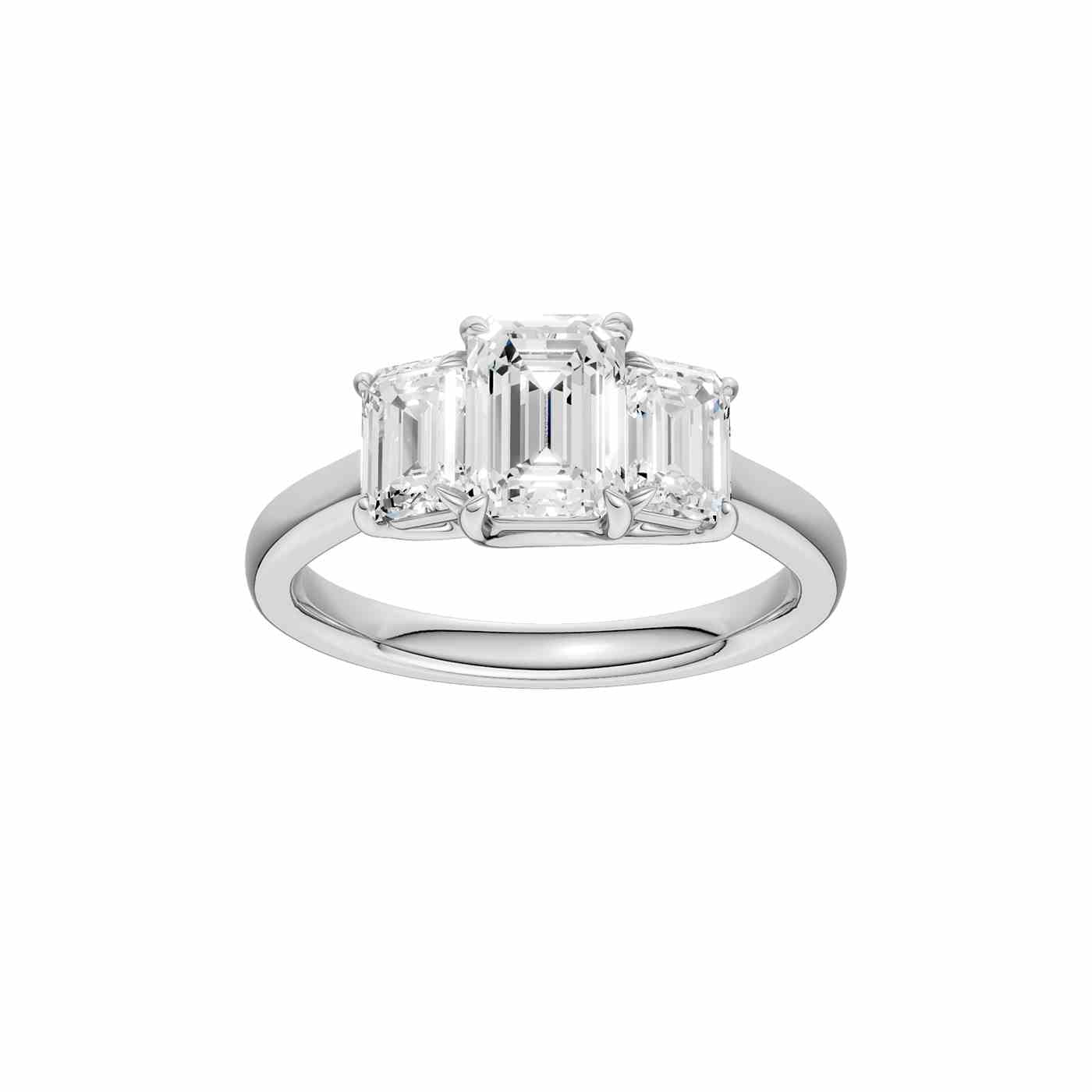 Luxeira Ring | Emerald Cut