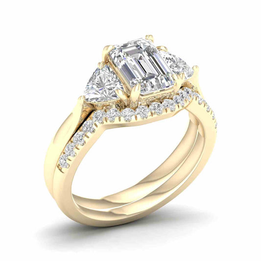 Radiance Ring | Emerald Cut