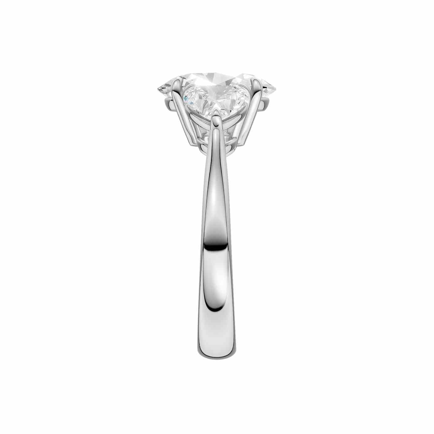 Radiara Ring | Heart Cut