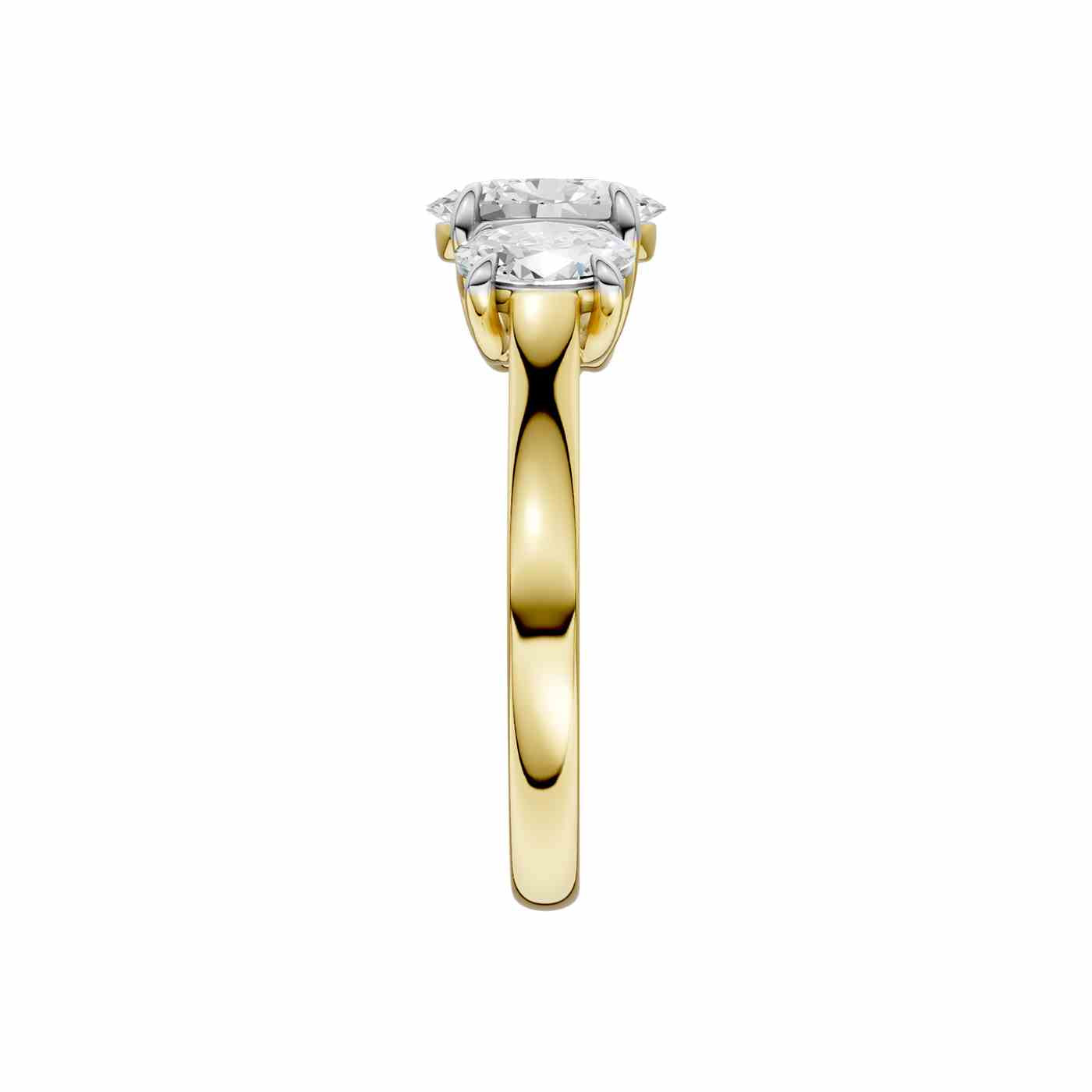 Luxeira Ring | Oval Cut