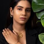 Ruvari Vanya Earrings – A Timeless Tribute to Nature’s Elegance